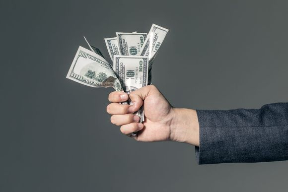 分析要(yào)債公司怎麽收費?怎麽討債(zhài)?
