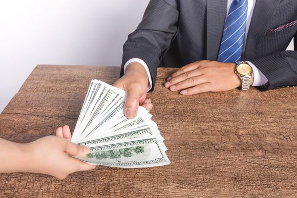 討債服(fú)務的收費標準是怎樣的?